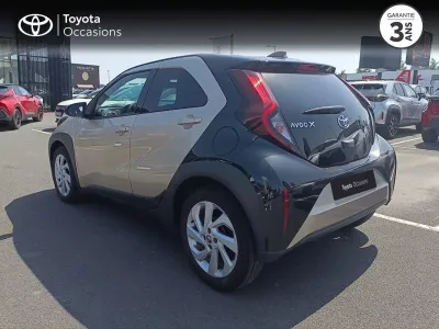 TOYOTA Aygo X 1.0 VVT-i 72ch Design occasion 2022 - Photo 2
