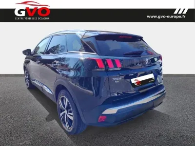 PEUGEOT 3008 1.5 BlueHDi 130ch E6.c Allure S&S 111g occasion 2019 - Photo 2