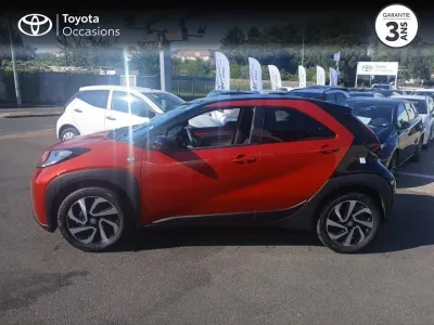TOYOTA Aygo X 1.0 VVT-i 72ch Design occasion 2024 - Photo 3