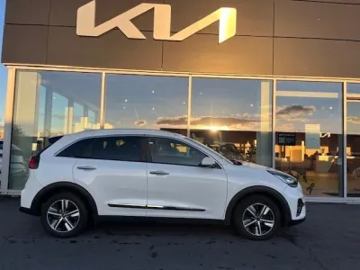 KIA Niro 1.6 GDi 105ch ISG + Plug-In 60.5ch Design DCT6 5cv occasion 2021 - Photo 2