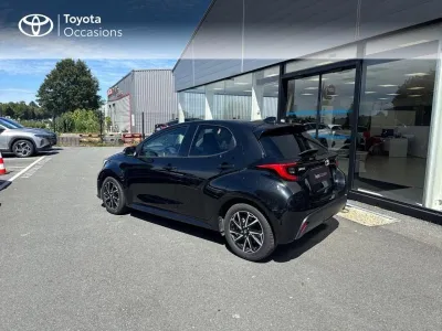 TOYOTA Yaris 116h Design 5p MY22 occasion 2022 - Photo 2
