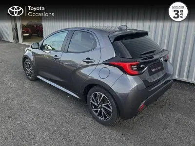 TOYOTA Yaris 116h Design 5p MY22 occasion 2024 - Photo 2