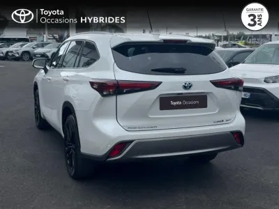 TOYOTA Highlander 2.5 Hybrid 248ch Lounge AWD-I MY23 occasion 2024 - Photo 2