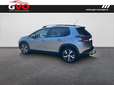 PEUGEOT 2008 1.5 BlueHDi 120ch E6.c GT Line S&S EAT6 occasion 2019 - Photo 2