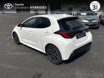 TOYOTA Yaris 116h Design 5p MY22 occasion 2024 - Photo 2