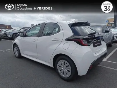 TOYOTA Yaris 116h Dynamic 5p MY21 occasion 2022 - Photo 2