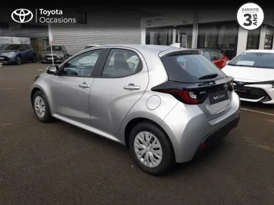 TOYOTA Yaris 120 VVT-i Dynamic 5p MY22 occasion 2023 - Photo 2