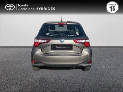 TOYOTA Yaris 100h Dynamic 5p RC18 occasion 2018 - Photo 4