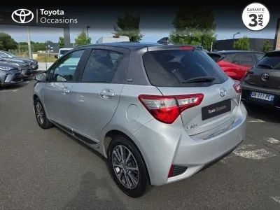 TOYOTA Yaris 110 VVT-i Design Y20 5p RC19 occasion 2019 - Photo 2
