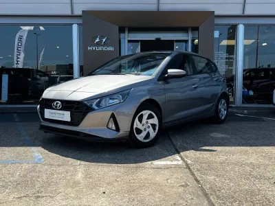 HYUNDAI i20 1.2 84ch Initia occasion 2022 - Photo 3