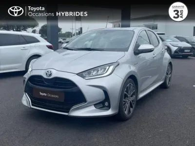 TOYOTA Yaris 116h Iconic 5p occasion 2020 - Photo 1