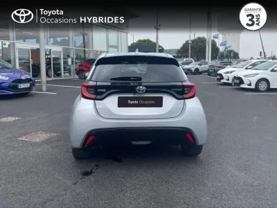 TOYOTA Yaris 116h Iconic 5p occasion 2020 - Photo 4