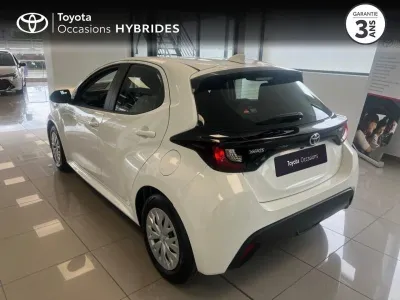 TOYOTA Yaris 116h Dynamic 5p MY22 occasion 2022 - Photo 2