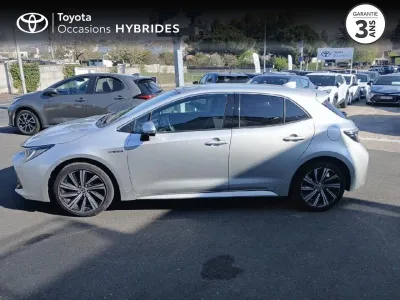 TOYOTA Corolla 122h Design MY21 occasion 2022 - Photo 3