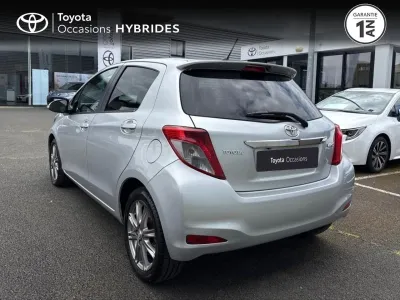 TOYOTA Yaris 100 VVT-i Style CVT 5p occasion 2012 - Photo 3