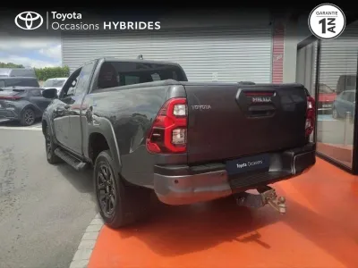 TOYOTA Hilux 2.8 D-4D X-Tra Cabine Invincible 4WD RC23 occasion 2022 - Photo 2