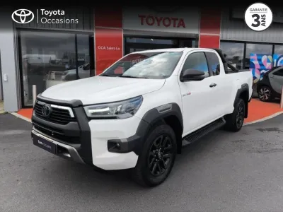 TOYOTA Hilux 2.8 D-4D X-Tra Cabine Invincible 4WD RC23 occasion 2022 - Photo 1