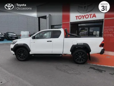 TOYOTA Hilux 2.8 D-4D X-Tra Cabine Invincible 4WD RC23 occasion 2022 - Photo 3
