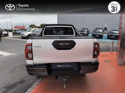 TOYOTA Hilux 2.8 D-4D X-Tra Cabine Invincible 4WD RC23 occasion 2022 - Photo 4