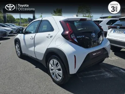 TOYOTA Aygo X 1.0 VVT-i 72ch Dynamic MY23 occasion 2024 - Photo 2