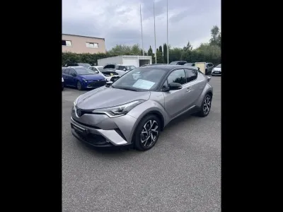 TOYOTA C-HR 122h Graphic 2WD E-CVT RC18 occasion 2017 - Photo 2