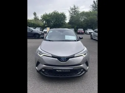 TOYOTA C-HR 122h Graphic 2WD E-CVT RC18 occasion 2017 - Photo 3