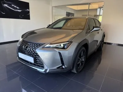 LEXUS UX 300h Luxe 2WD occasion 2025 - Photo 1
