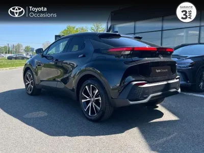 TOYOTA C-HR 2.0 Hybride Rechargeable 225ch Design NG23 occasion 2025 - Photo 2