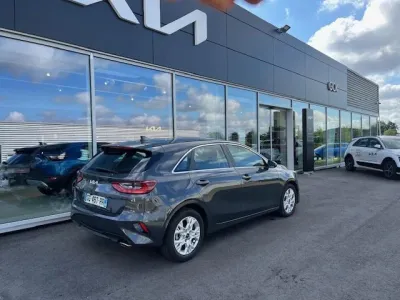 KIA Ceed 1.0 T-GDI 120ch Active occasion 2022 - Photo 3