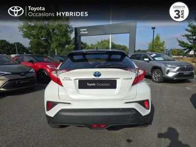 TOYOTA C-HR 122h Graphic 2WD E-CVT occasion 2017 - Photo 4