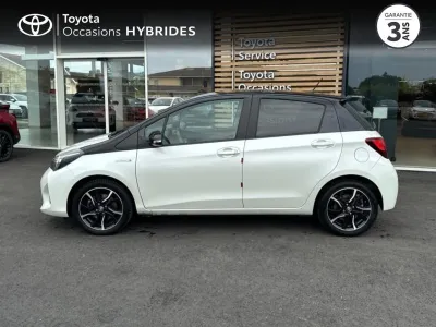 TOYOTA Yaris HSD 100h Collection 5p occasion 2017 - Photo 3