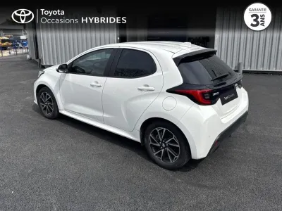 TOYOTA Yaris 116h Design 5p MY22 occasion 2022 - Photo 2
