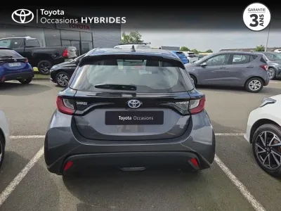 TOYOTA Yaris 116h Dynamic Business 5p + Programme Beyond Zero Academy MY21 occasion 2022 - Photo 4