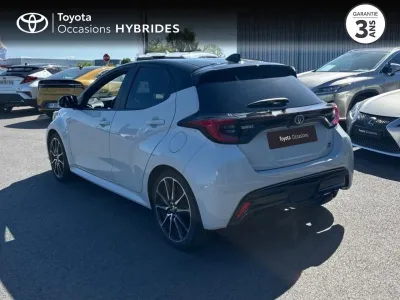 TOYOTA Yaris 116h GR Sport 5p MY22 occasion 2022 - Photo 2