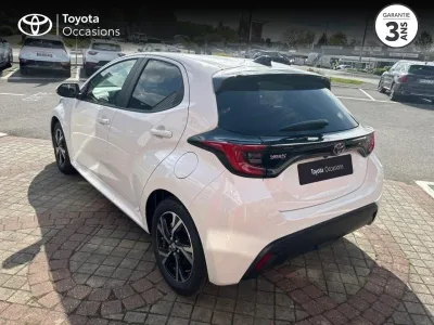 TOYOTA Yaris 116h Design 5p MY25 occasion 2025 - Photo 2