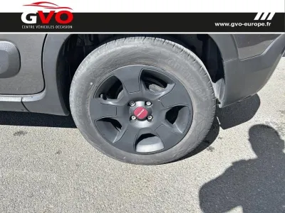 FIAT Panda 1.2 8v 69ch S&S City Cross Waze Euro6D occasion 2018 - Photo 4