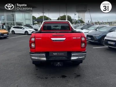 TOYOTA Hilux 2.8 D-4D X-Tra Cabine Lounge 4WD BVA RC23 occasion 2022 - Photo 4