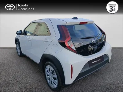 TOYOTA Aygo X 1.0 VVT-i 72ch Dynamic occasion 2022 - Photo 2