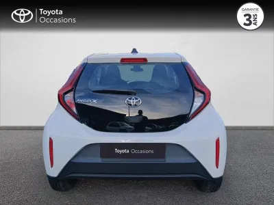 TOYOTA Aygo X 1.0 VVT-i 72ch Dynamic occasion 2022 - Photo 4
