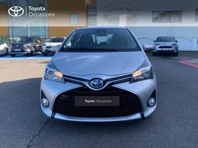 TOYOTA Yaris HSD 100h Dynamic 5p occasion 2017 - Photo 2