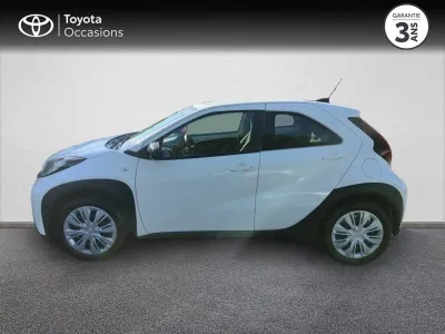 TOYOTA Aygo X 1.0 VVT-i 72ch Dynamic occasion 2022 - Photo 3