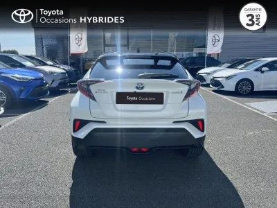 TOYOTA C-HR 122h Collection 2WD E-CVT RC18 occasion 2018 - Photo 4