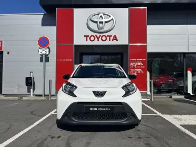TOYOTA Aygo X 1.0 VVT-i 72ch Dynamic occasion 2022 - Photo 2