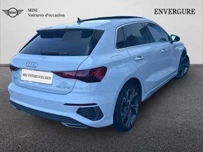 AUDI A3 Sportback 35 TFSI 150ch Mild Hybrid S line S tronic 7 occasion 2021 - Photo 2