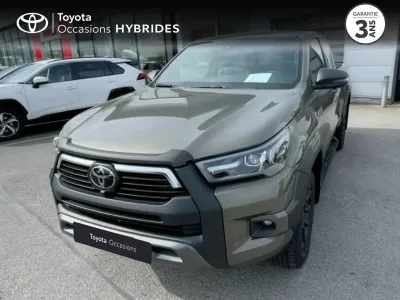 TOYOTA Hilux 2.8 D-4D X-Tra Cabine Invincible 4WD BVA MY25 occasion 2025 - Photo 2