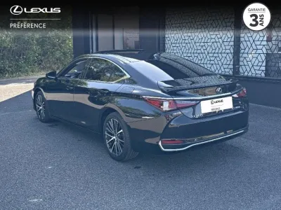 LEXUS ES 300h Luxe MY25 occasion 2024 - Photo 2