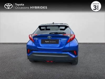 TOYOTA C-HR 122h Design 2WD E-CVT RC18 occasion 2019 - Photo 4