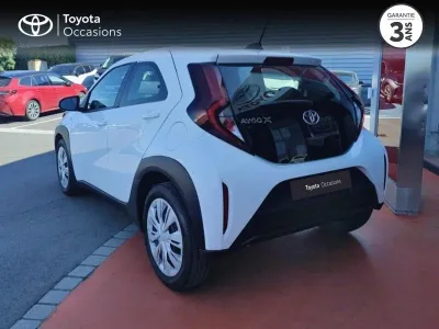TOYOTA Aygo X 1.0 VVT-i 72ch Dynamic occasion 2022 - Photo 2