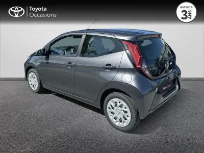 TOYOTA Aygo 1.0 VVT-i 72ch x-play 5p MY21 occasion 2021 - Photo 2