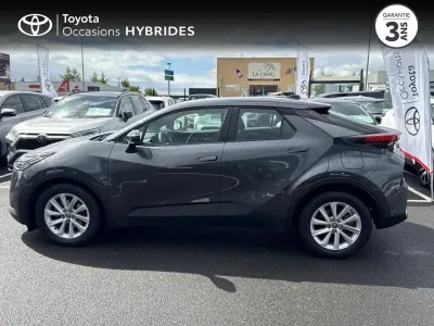 TOYOTA C-HR 1.8 140ch Dynamic NG23 occasion 2024 - Photo 3